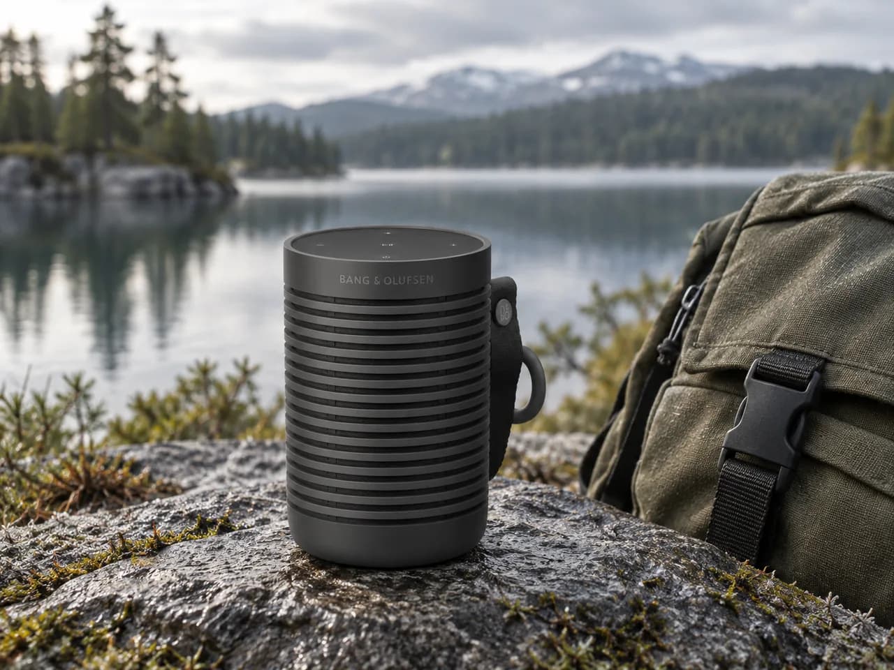 Bang & Olufsen Beosound Explore Black Anthracite 상품 연출 이미지와 상세페이지 리디자인 포트폴리오